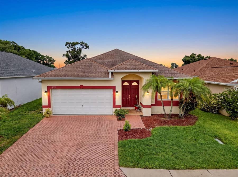 Property photo for Pinellas Park, FL