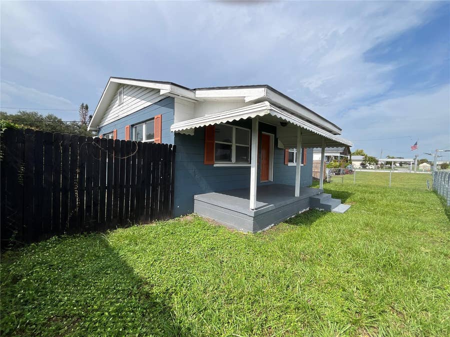 Property photo for 1206 E CANAL STREET, Mulberry, FL