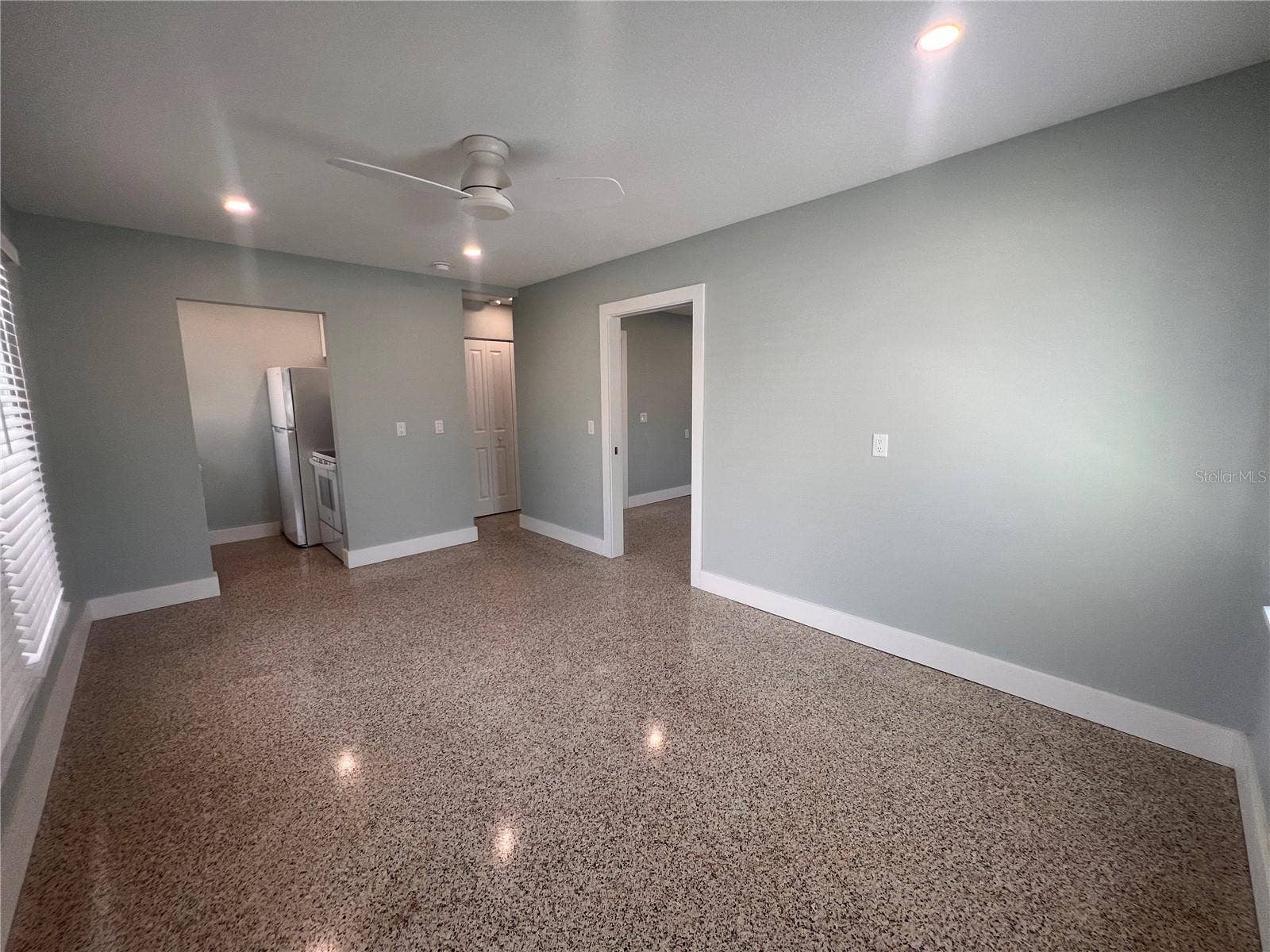 40 82ND AVENUE S, #Unit `1, Treasure Island, FL 33706 40 82ND AVENUE S, #Unit `1, Treasure Island, FL 33706