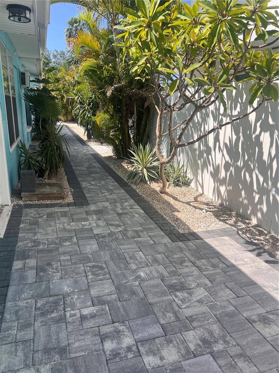 40 82ND AVENUE S, #Unit `1, Treasure Island, FL 33706 40 82ND AVENUE S, #Unit `1, Treasure Island, FL 33706