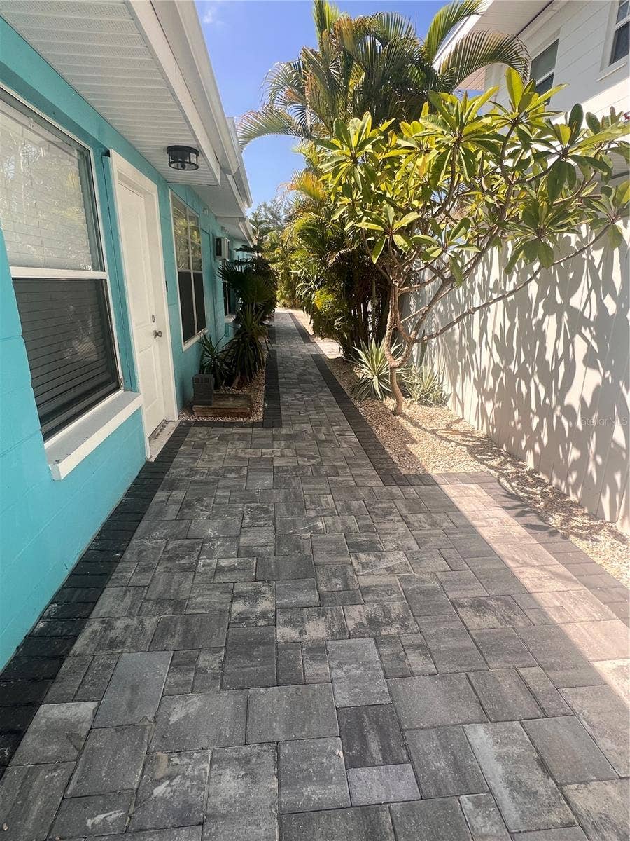 40 82ND AVENUE S, #Unit `1, Treasure Island, FL 33706 40 82ND AVENUE S, #Unit `1, Treasure Island, FL 33706