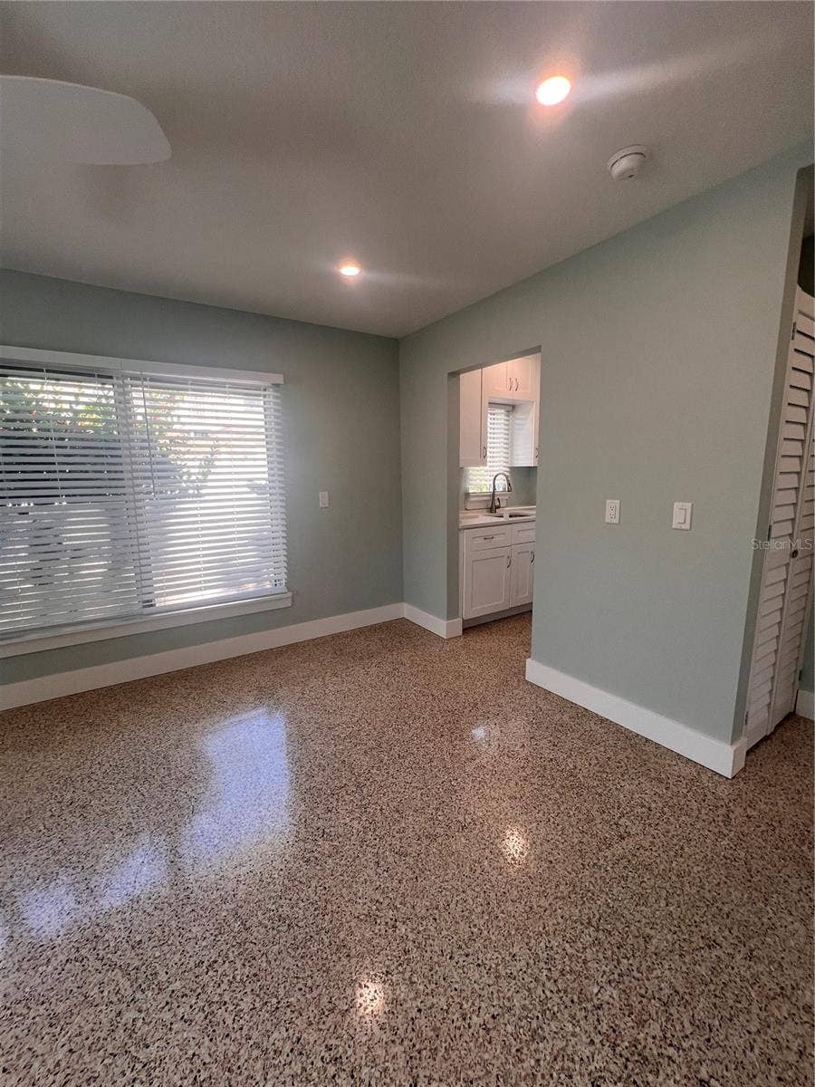 40 82ND AVENUE S, #Unit `1, Treasure Island, FL 33706 40 82ND AVENUE S, #Unit `1, Treasure Island, FL 33706
