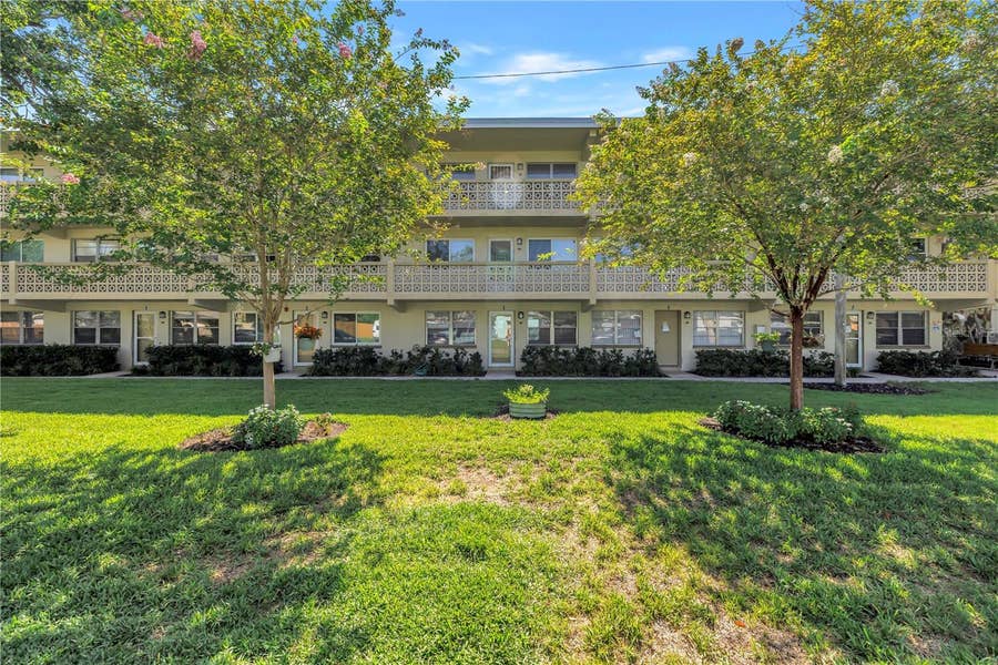 Property photo for 1051 79TH AVENUE N, #105, St Petersburg, FL