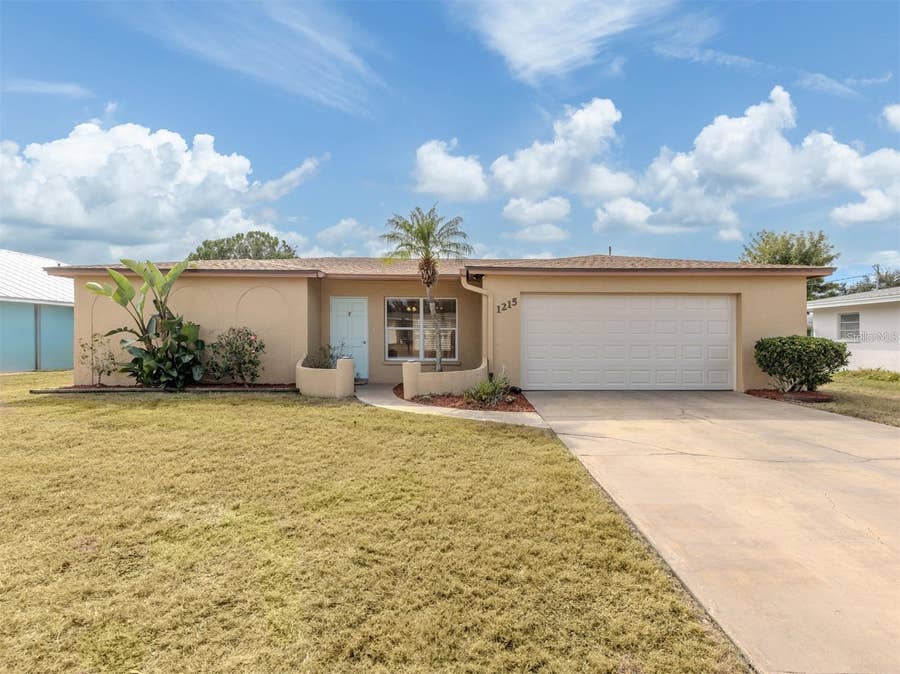 Property photo for 1215 MANGO AVENUE, Venice, FL