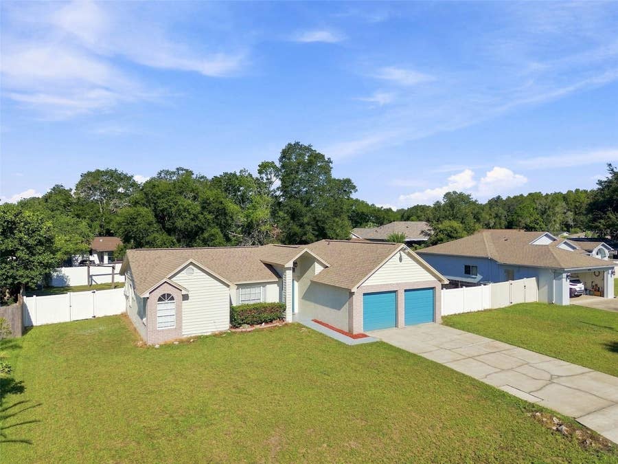 Property photo for 4745 CANTERBURY DRIVE, Land O Lakes, FL