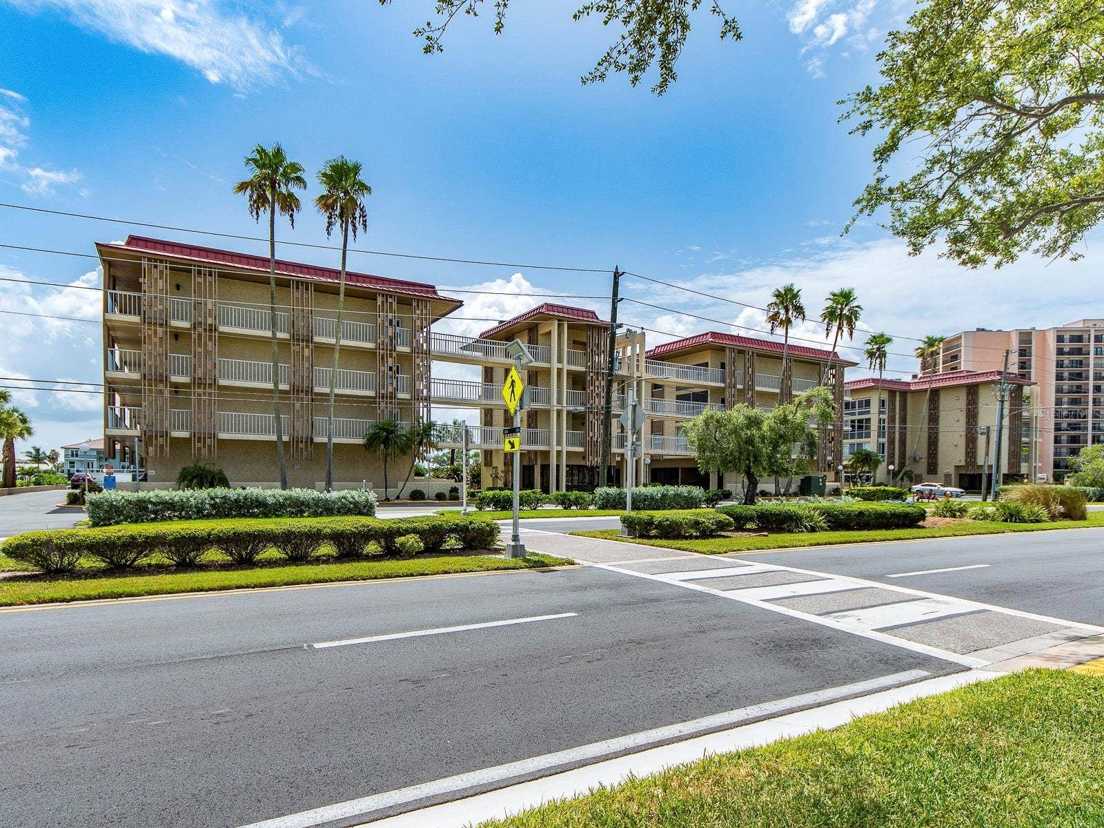 121 ISLAND WAY, #334, Clearwater Beach, FL 33767