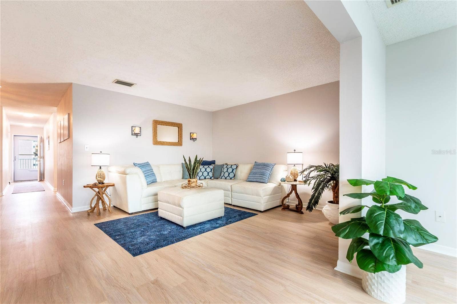 5925 SHORE BOULEVARD S, #405, Gulfport, FL 33707