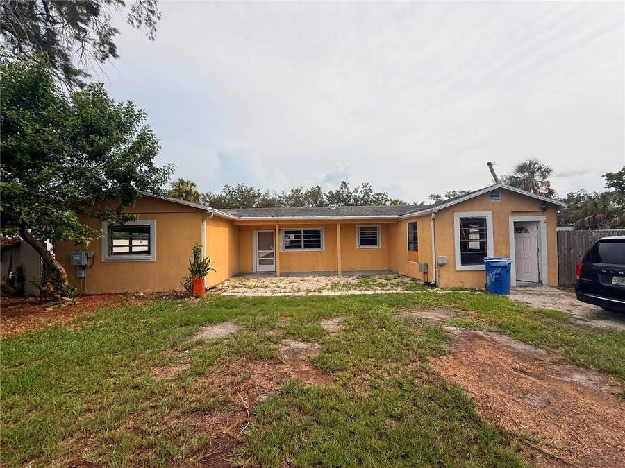Property photo for 806 W SHELL POINT ROAD, Ruskin, FL