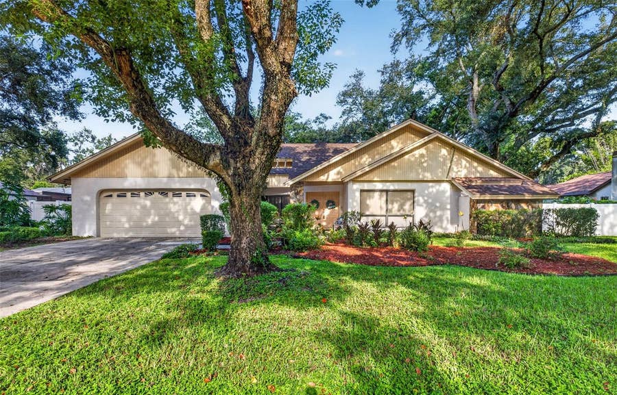 Property photo for 10918 GILLETTE AVENUE, Tampa, FL