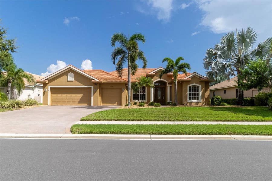 Property photo for 12709 PENGUIN DRIVE, Bradenton, FL