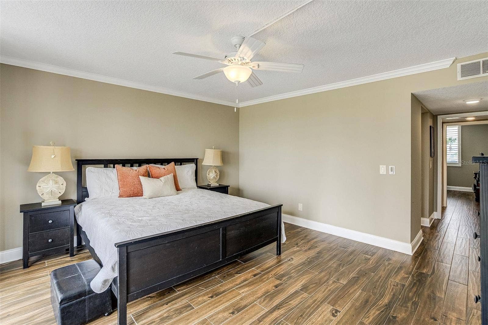 1581 GULF BOULEVARD, #203N, Clearwater Beach, FL 33767 Primary Bedroom