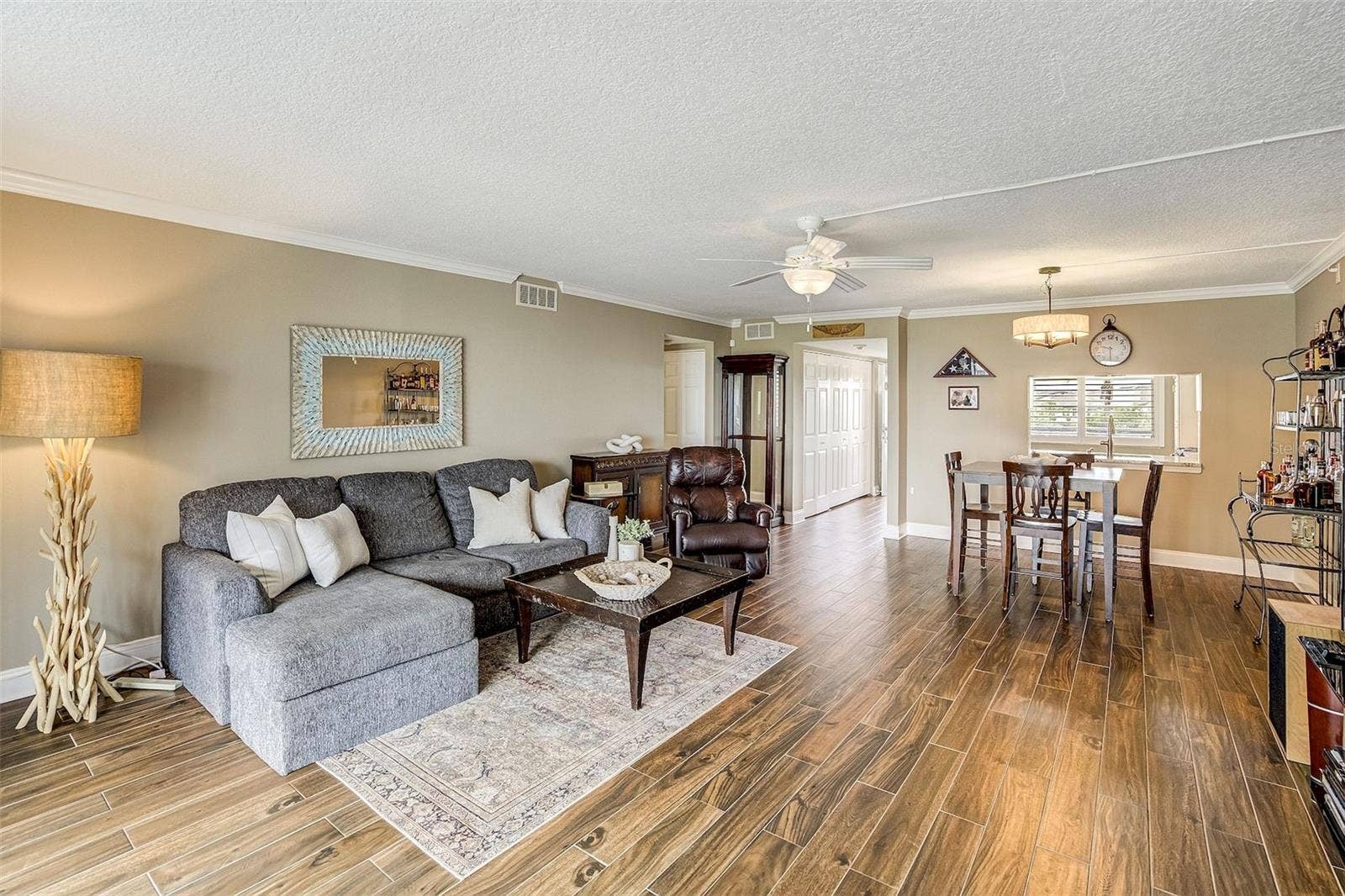 1581 GULF BOULEVARD, #203N, Clearwater Beach, FL 33767 Living and Dining Room