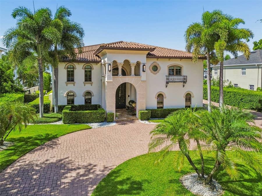 Property photo for 4927 LYFORD CAY ROAD, Tampa, FL
