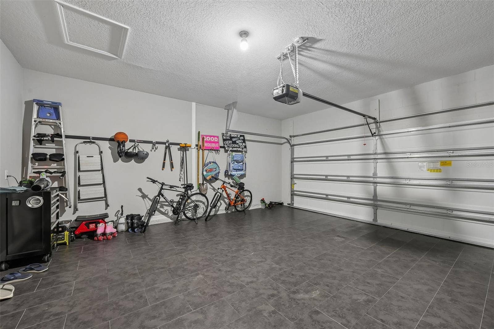 5518 LOS ROBLES COURT, Palmetto, FL 34221 5518 LOS ROBLES COURT, Palmetto, FL 34221