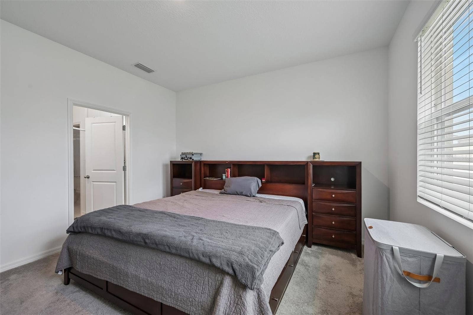 5518 LOS ROBLES COURT, Palmetto, FL 34221 5518 LOS ROBLES COURT, Palmetto, FL 34221