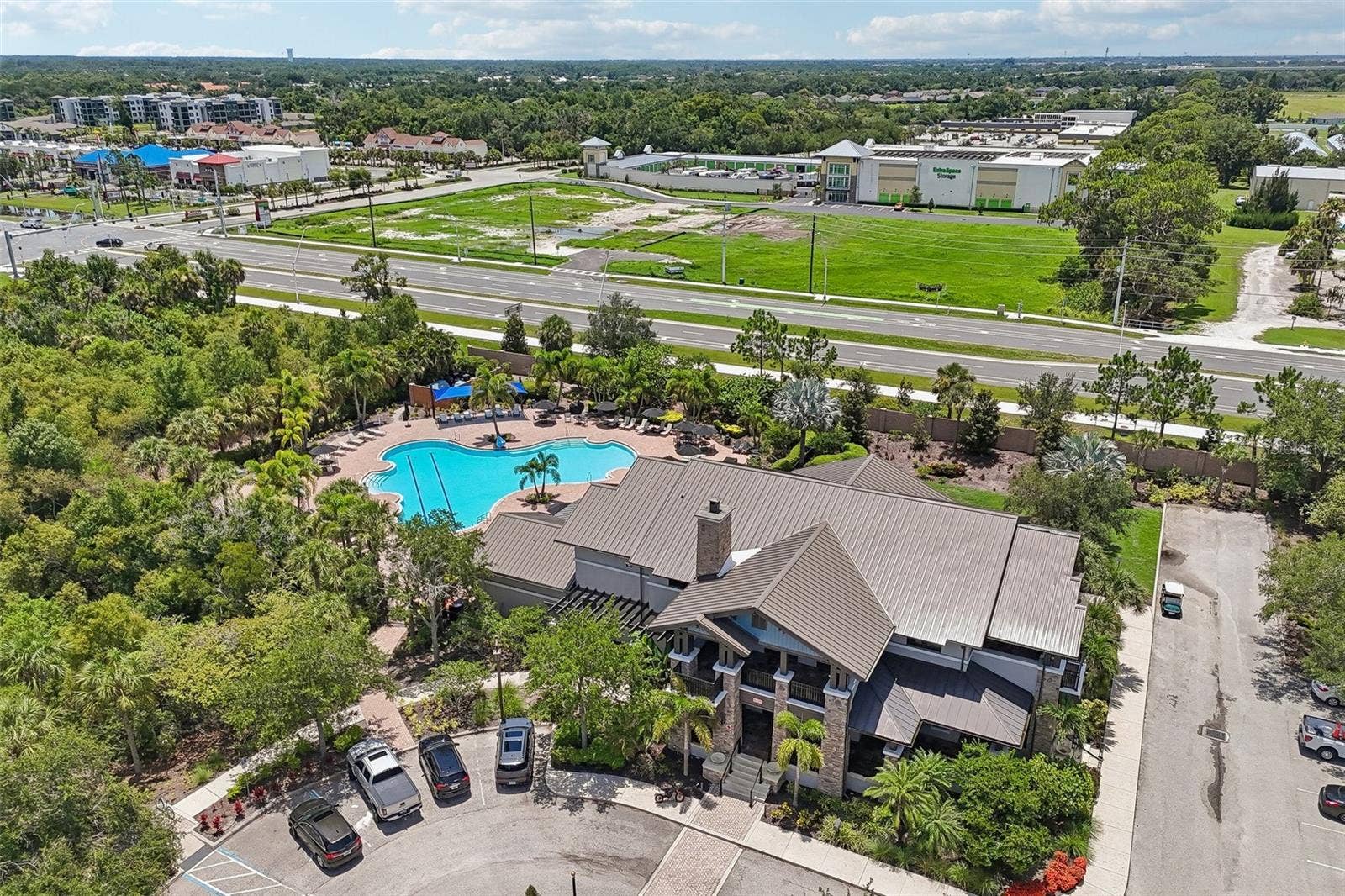 5518 LOS ROBLES COURT, Palmetto, FL 34221 5518 LOS ROBLES COURT, Palmetto, FL 34221