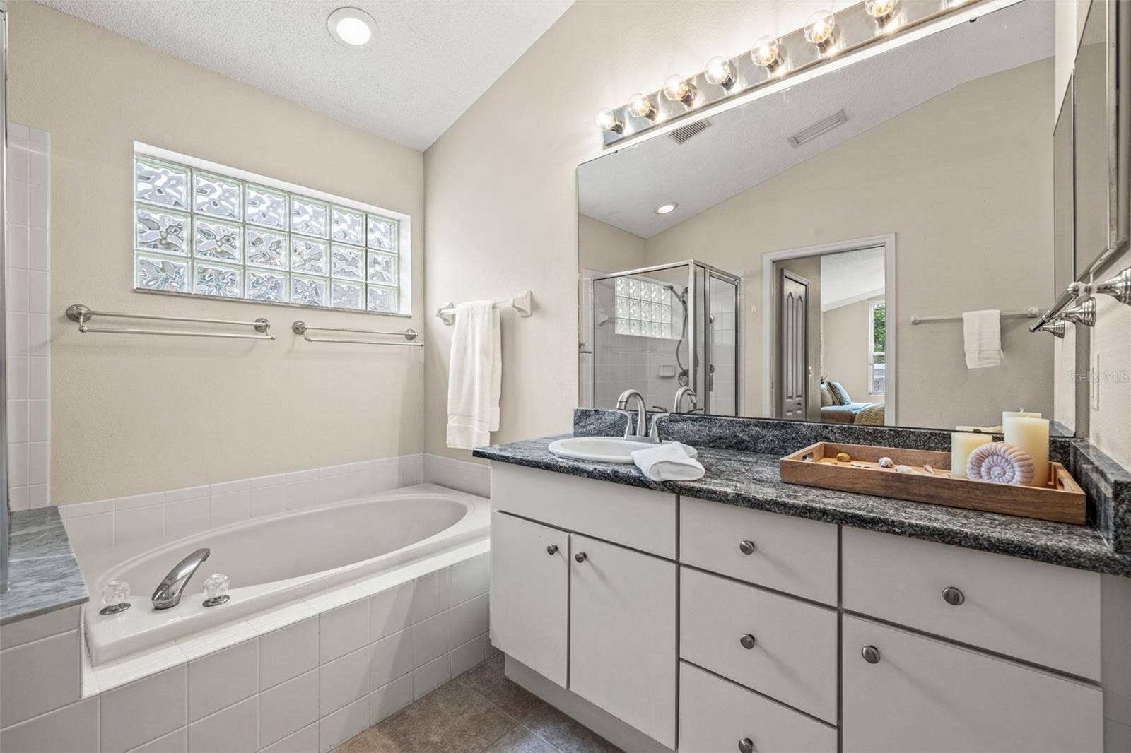 19425 MELODY FAIR PLACE, Lutz, FL 33558 19425 MELODY FAIR PLACE, Lutz, FL 33558