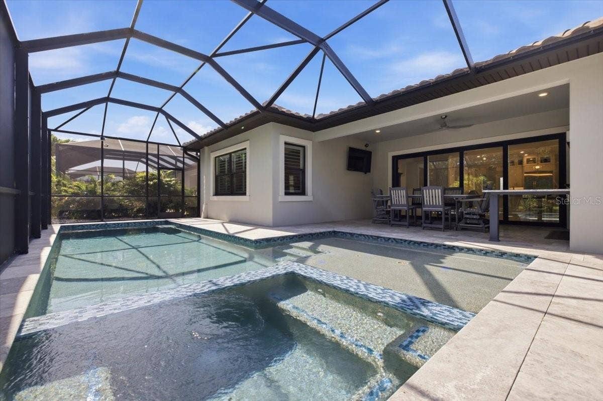 2110 E 6TH STREET W, Palmetto, FL 34221 2110 E 6TH STREET W, Palmetto, FL 34221