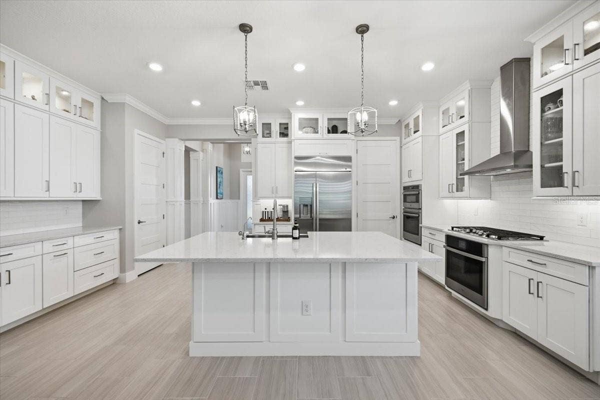 2110 E 6TH STREET W, Palmetto, FL 34221 2110 E 6TH STREET W, Palmetto, FL 34221