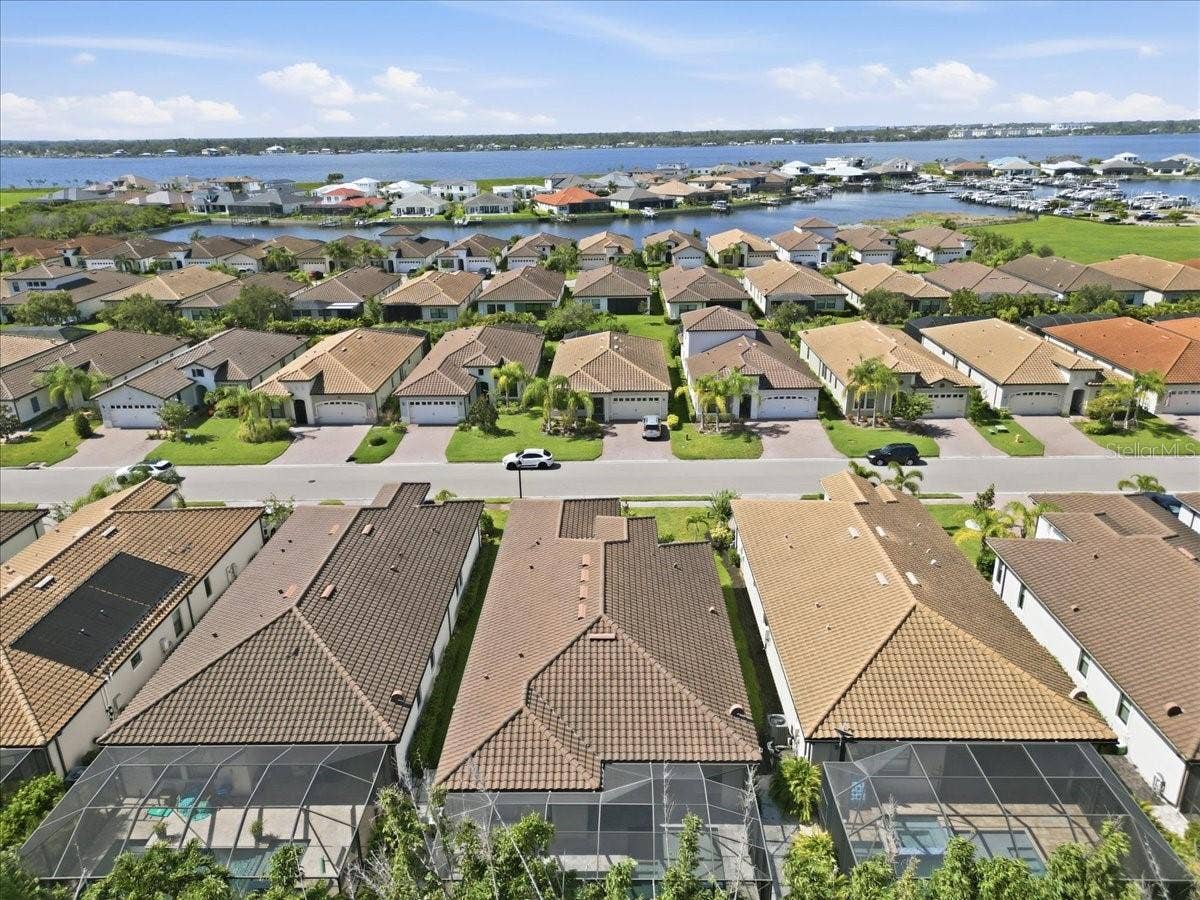 2110 E 6TH STREET W, Palmetto, FL 34221 2110 E 6TH STREET W, Palmetto, FL 34221
