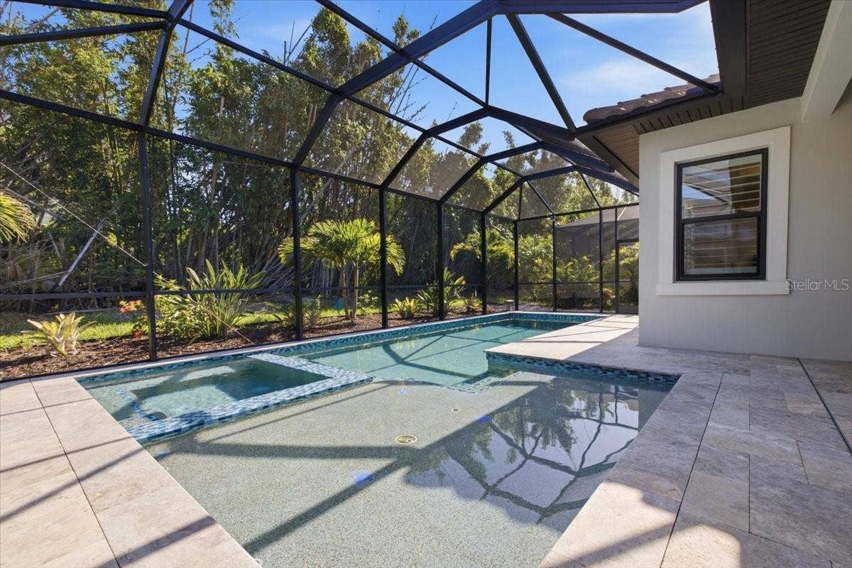 2110 E 6TH STREET W, Palmetto, FL 34221 2110 E 6TH STREET W, Palmetto, FL 34221