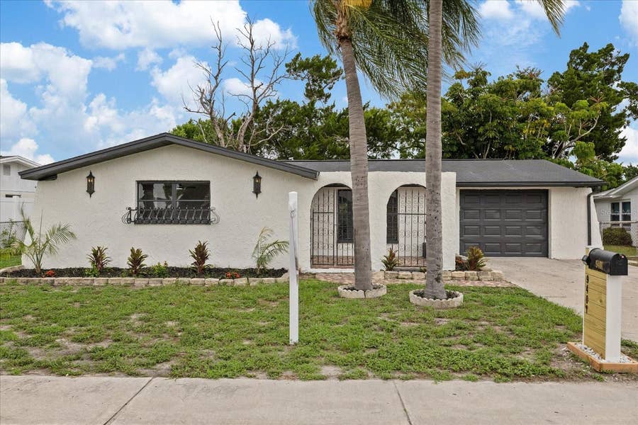 Property photo for 9401 GLEN MOOR LANE, Port Richey, FL