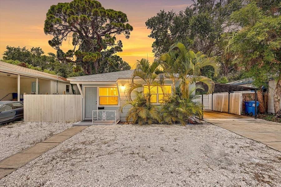 Property photo for 2901 DR MARTIN LUTHER KING JR STREET S, St Petersburg, FL