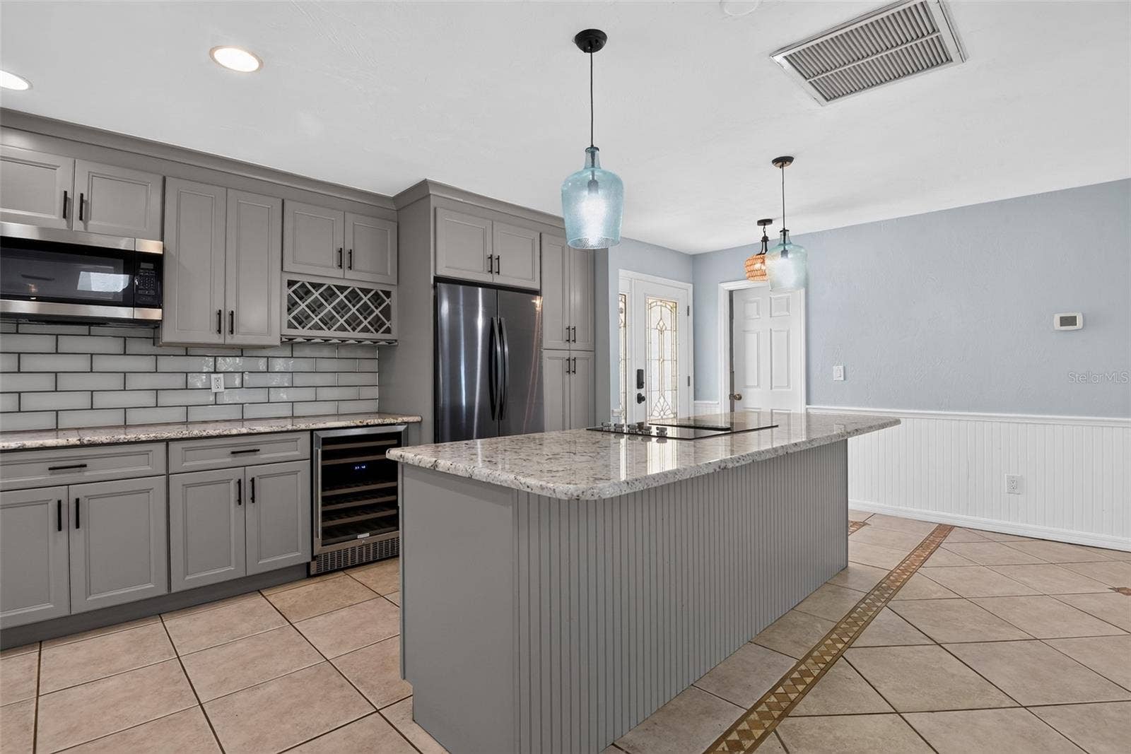 408 PALM AVENUE, Ormond Beach, FL 32174 408 PALM AVENUE, Ormond Beach, FL 32174