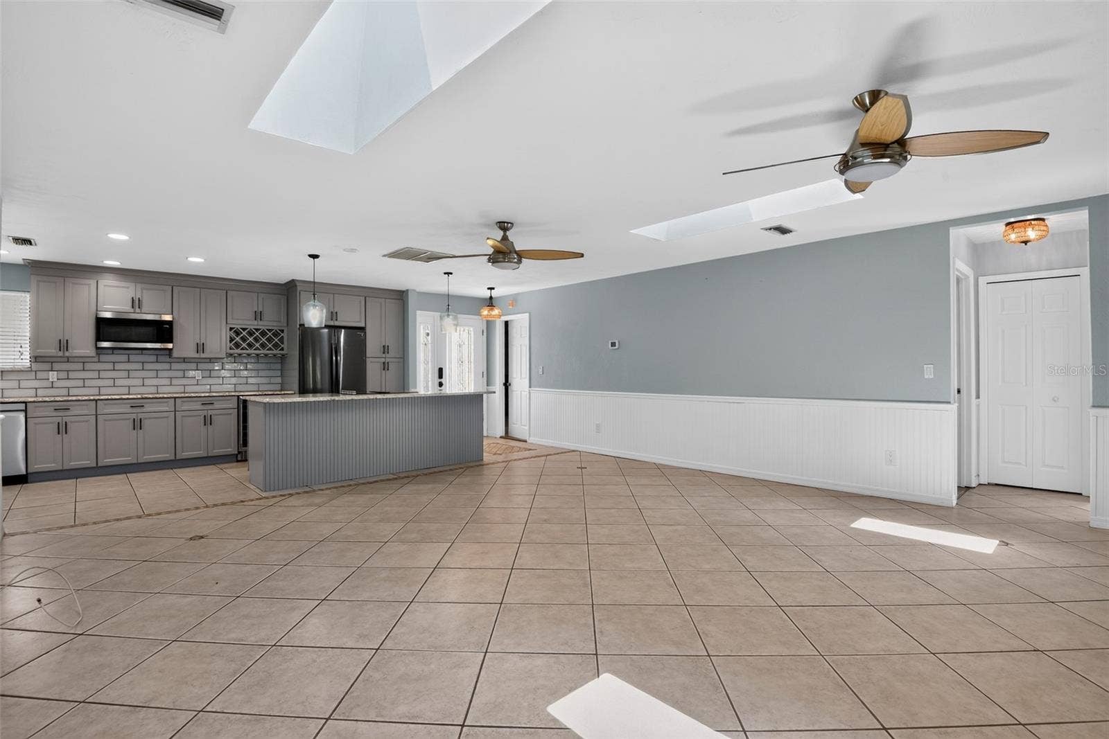 408 PALM AVENUE, Ormond Beach, FL 32174 408 PALM AVENUE, Ormond Beach, FL 32174