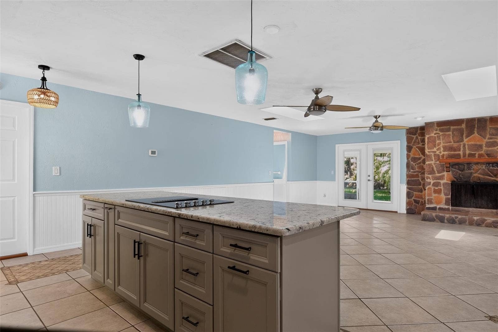 408 PALM AVENUE, Ormond Beach, FL 32174 408 PALM AVENUE, Ormond Beach, FL 32174