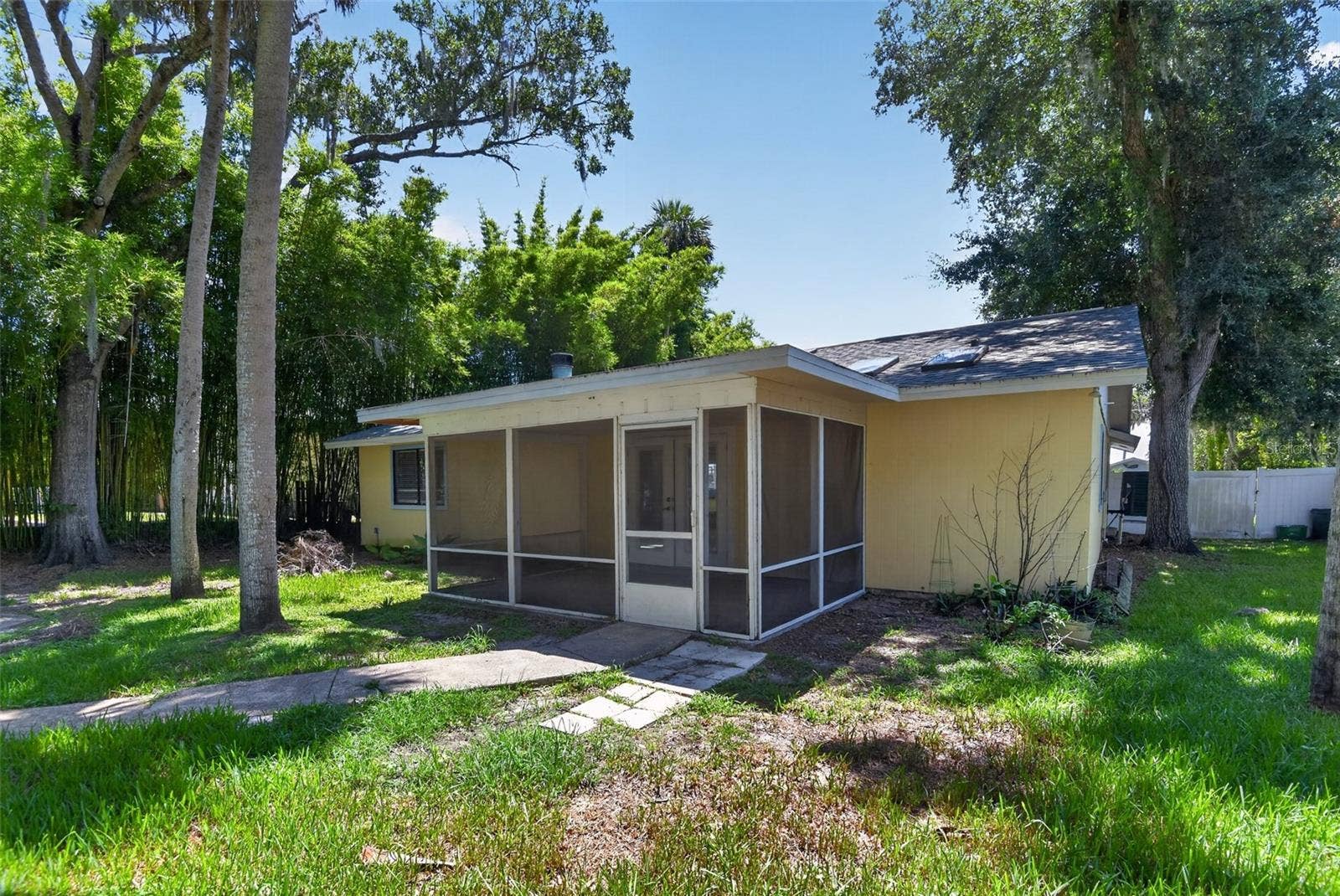408 PALM AVENUE, Ormond Beach, FL 32174 408 PALM AVENUE, Ormond Beach, FL 32174