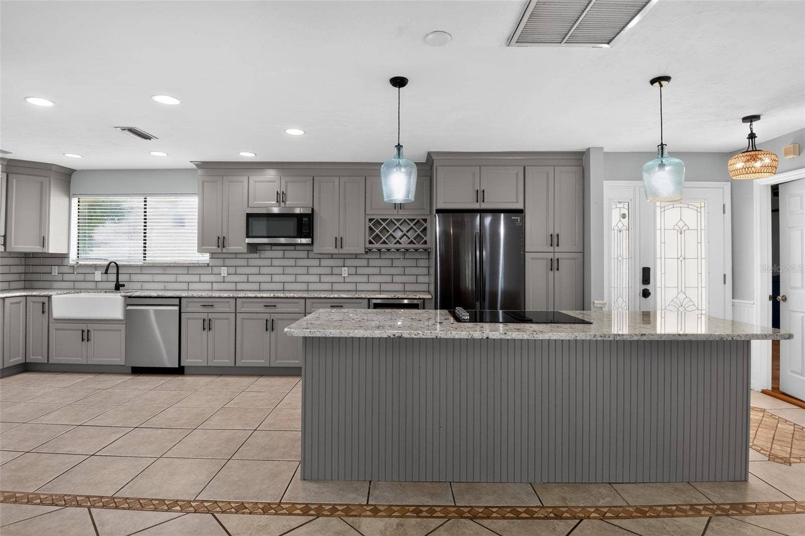 408 PALM AVENUE, Ormond Beach, FL 32174 408 PALM AVENUE, Ormond Beach, FL 32174