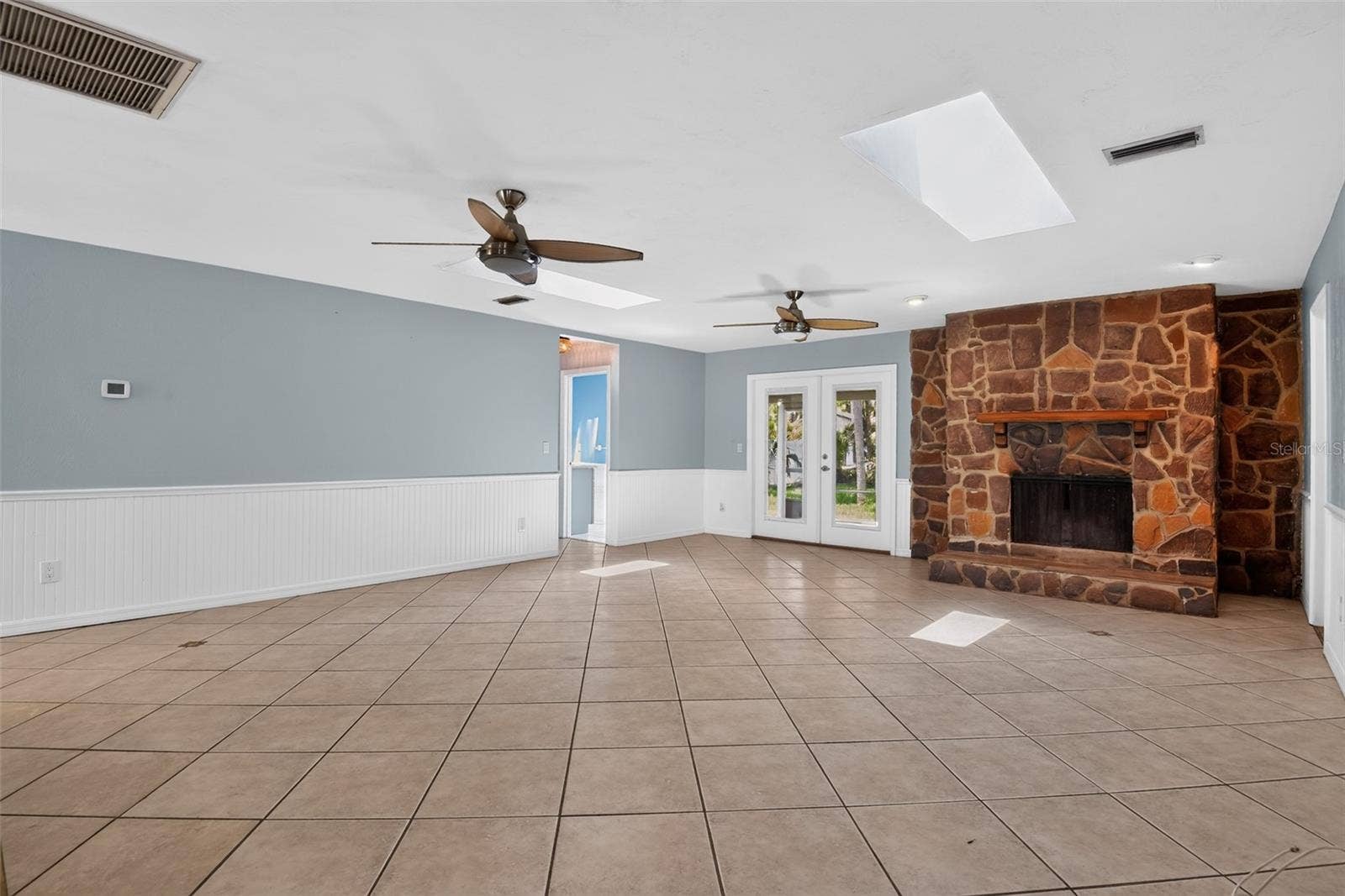 408 PALM AVENUE, Ormond Beach, FL 32174 408 PALM AVENUE, Ormond Beach, FL 32174