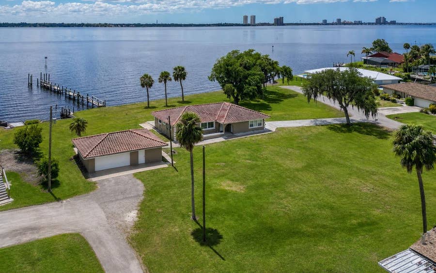 Property photo for 1808 STEVENSON ROAD, North Fort Myers, FL