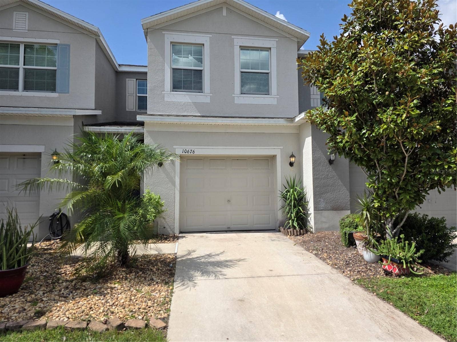 10676 LAKE MONTAUK DRIVE, Riverview, FL 33578 10676 LAKE MONTAUK DRIVE, Riverview, FL 33578