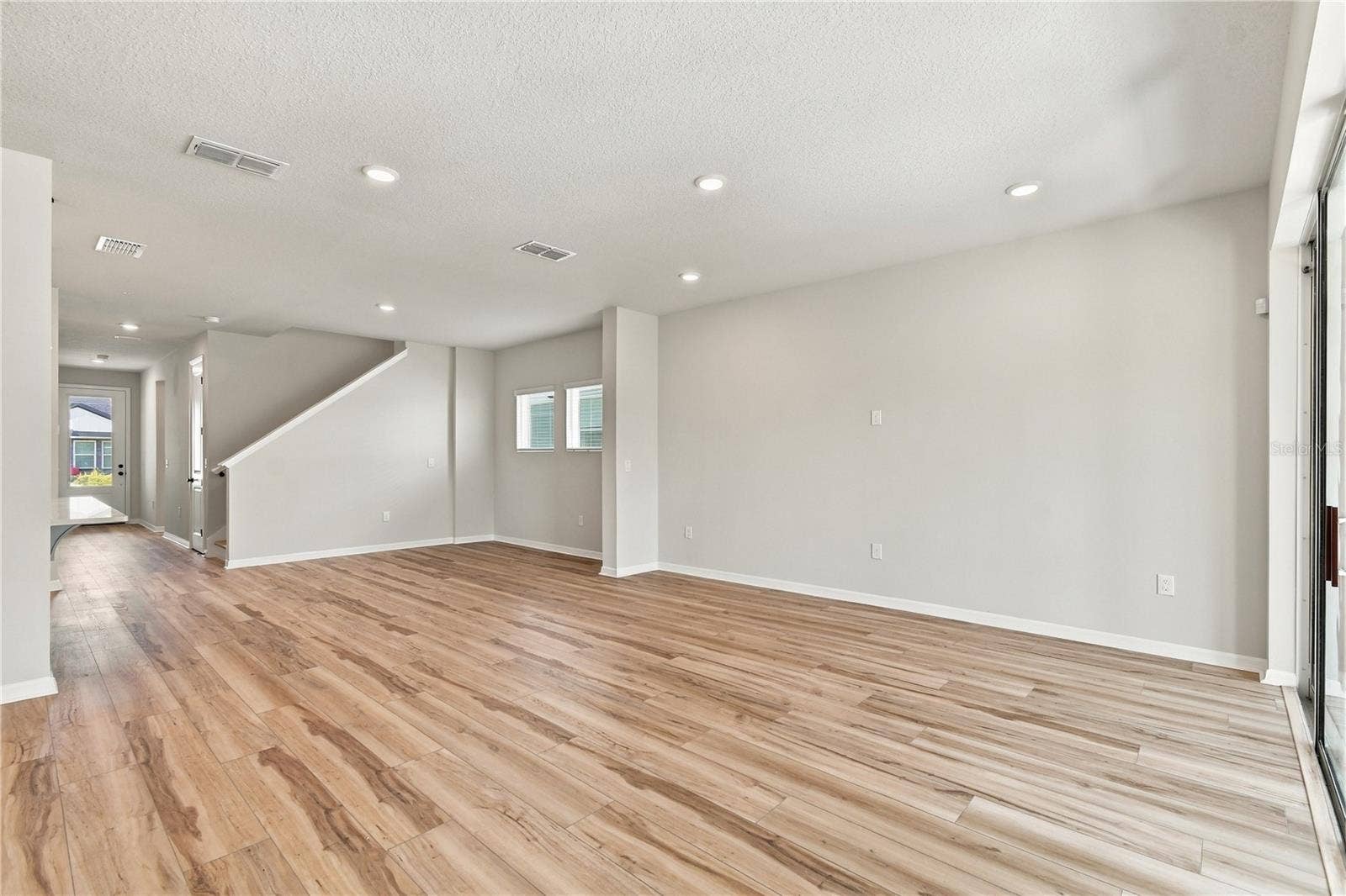 5825 NATIVE OAK STREET, Mount Dora, FL 32757 Family Room
