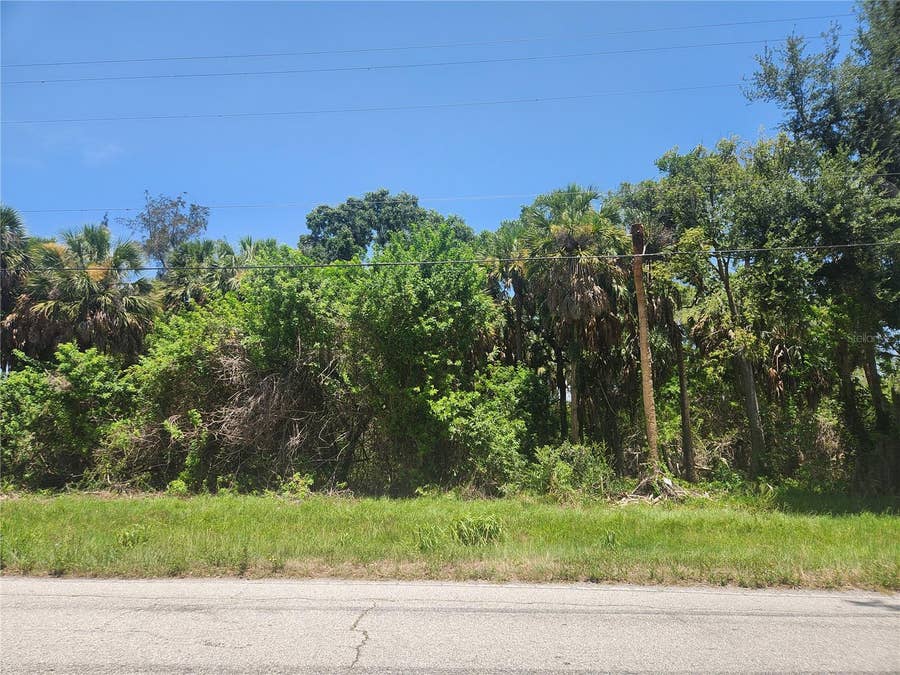 Property photo for 837 W COLLEGE, Ruskin, FL