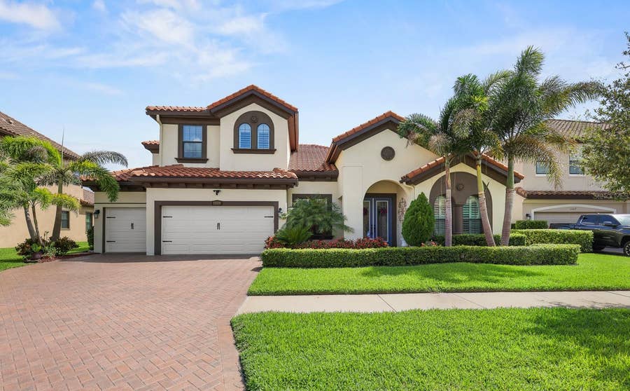 Property photo for 11919 CLIMBING FERN AVENUE, Riverview, FL