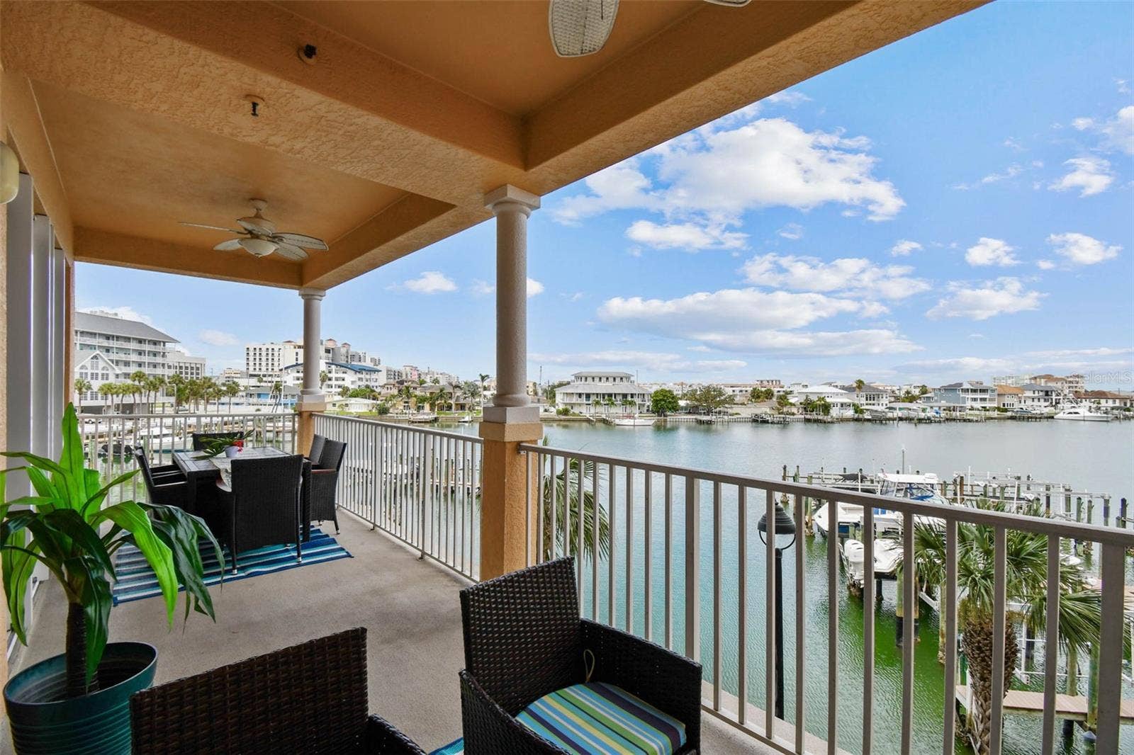 530 S GULFVIEW BOULEVARD, #304, Clearwater Beach, FL 33767 530 S GULFVIEW BOULEVARD, #304, Clearwater Beach, FL 33767