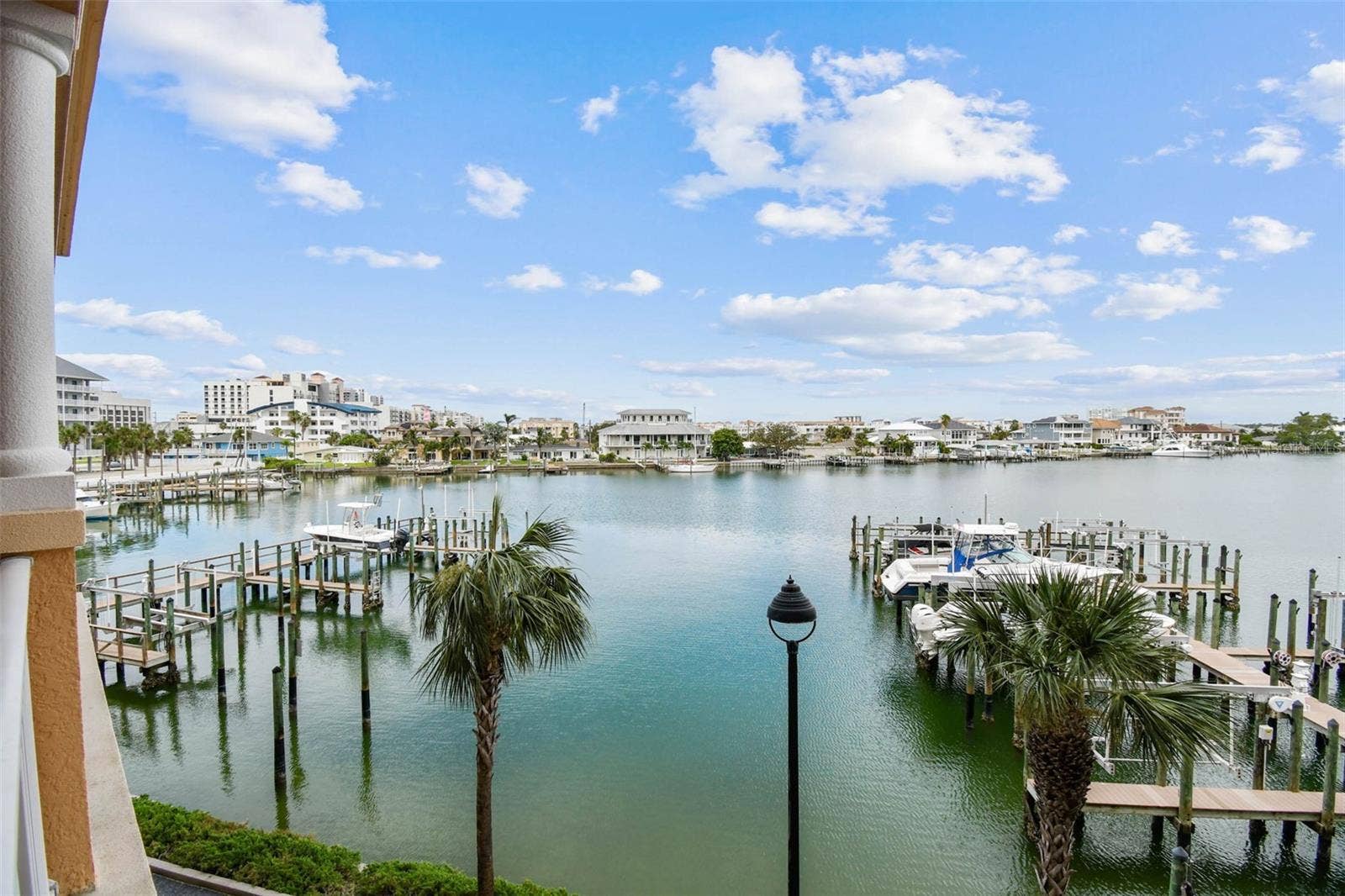 530 S GULFVIEW BOULEVARD, #304, Clearwater Beach, FL 33767 530 S GULFVIEW BOULEVARD, #304, Clearwater Beach, FL 33767