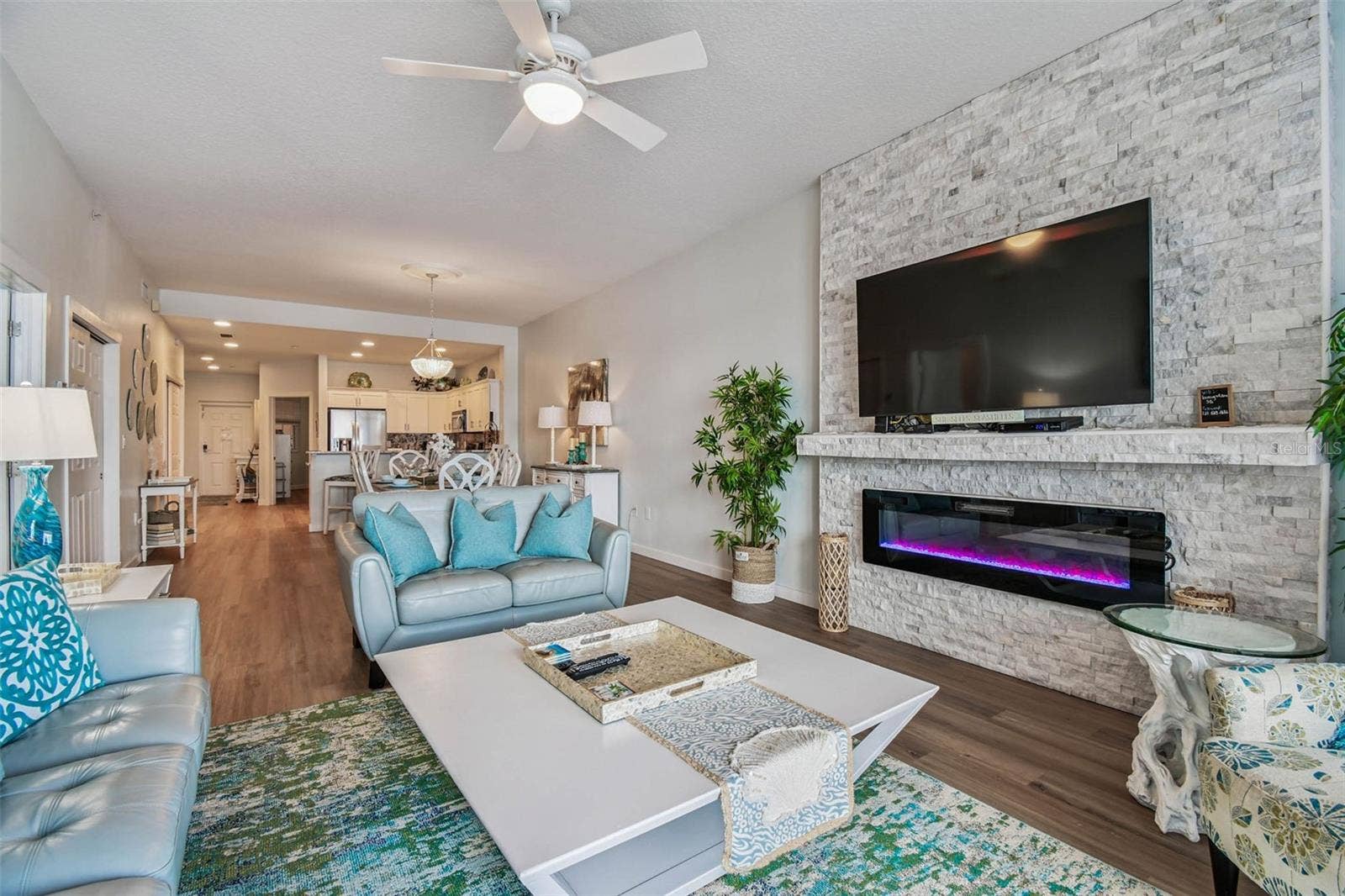 530 S GULFVIEW BOULEVARD, #304, Clearwater Beach, FL 33767 530 S GULFVIEW BOULEVARD, #304, Clearwater Beach, FL 33767