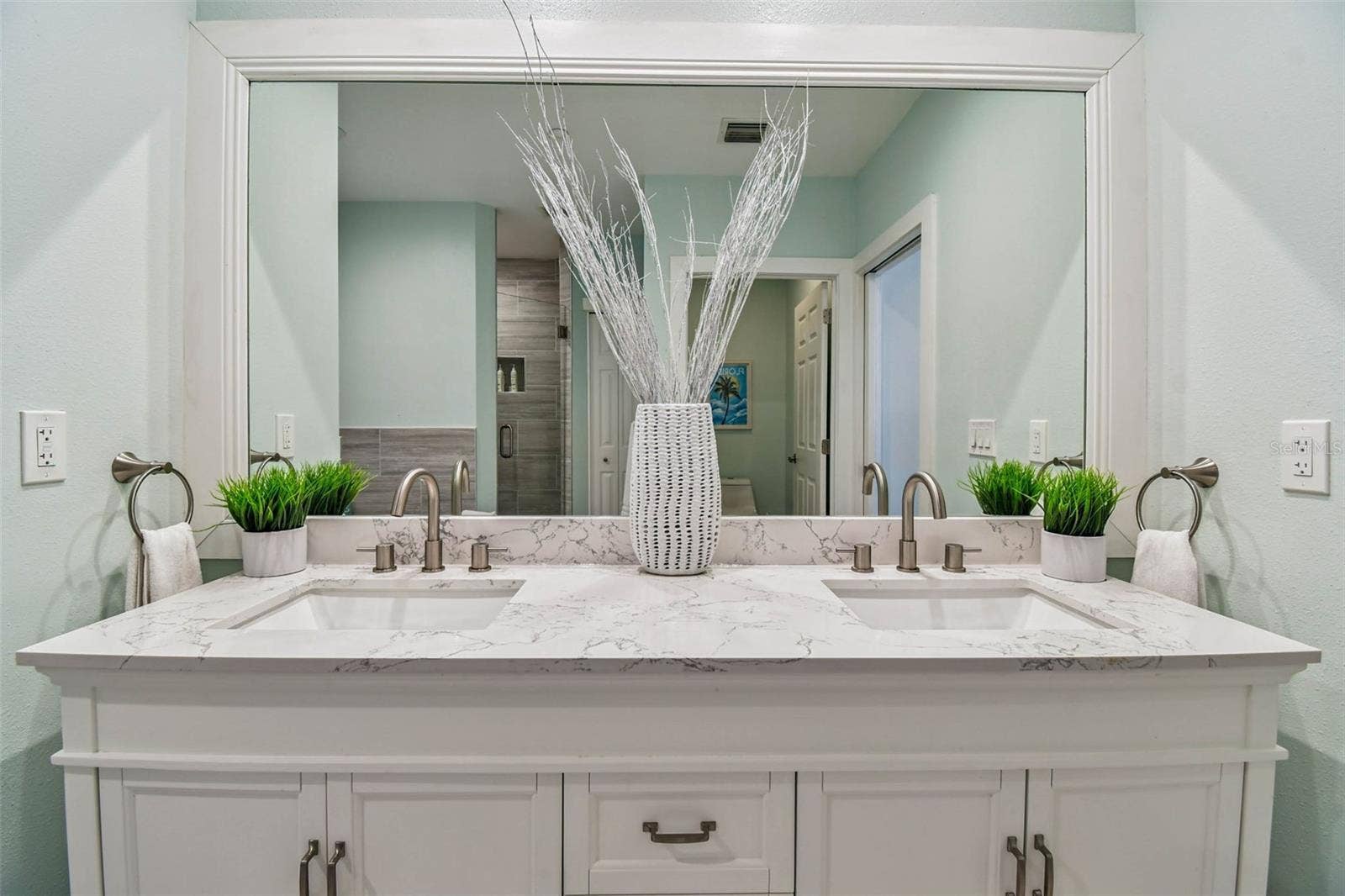 530 S GULFVIEW BOULEVARD, #304, Clearwater Beach, FL 33767 530 S GULFVIEW BOULEVARD, #304, Clearwater Beach, FL 33767