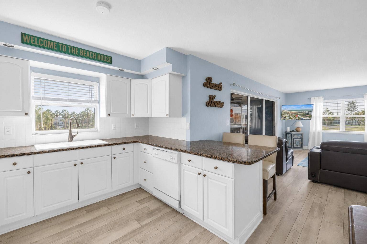 644 72ND AVENUE, St Pete Beach, FL 33706 644 72ND AVENUE, St Pete Beach, FL 33706
