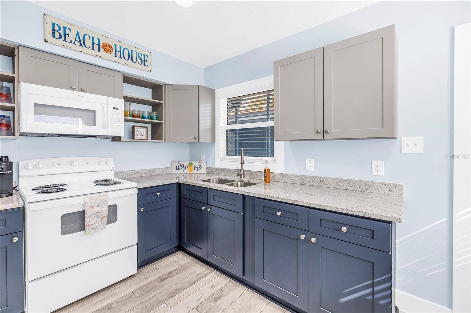 644 72ND AVENUE, St Pete Beach, FL 33706 644 72ND AVENUE, St Pete Beach, FL 33706