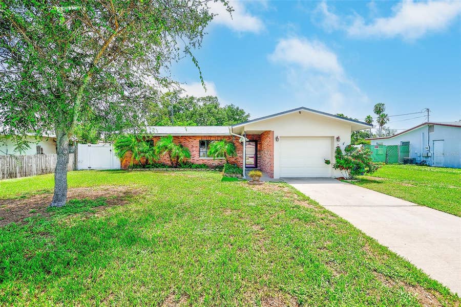 Property photo for 929 BRITTON STREET, Largo, FL