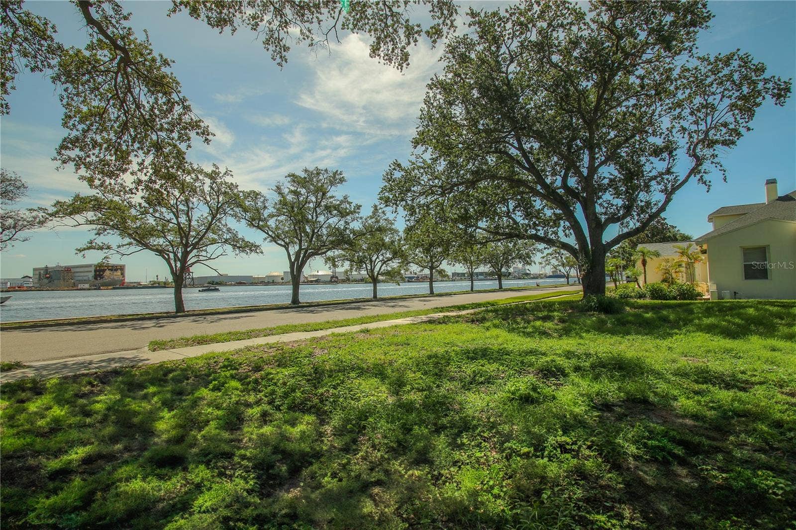 424 CHANNEL DRIVE, Tampa, FL 33606 424 CHANNEL DRIVE, Tampa, FL 33606