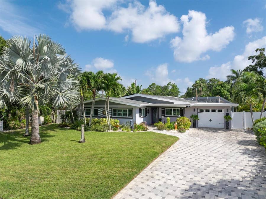 Property photo for 37 SOUTHWIND DRIVE, Belleair Bluffs, FL