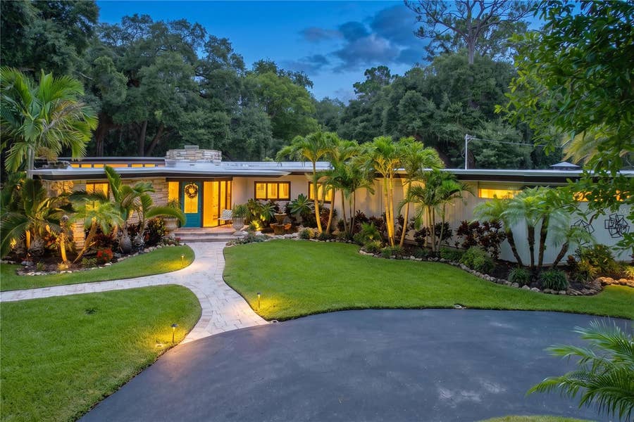 Property photo for 1653 SUNNYBROOK LANE, Clearwater, FL
