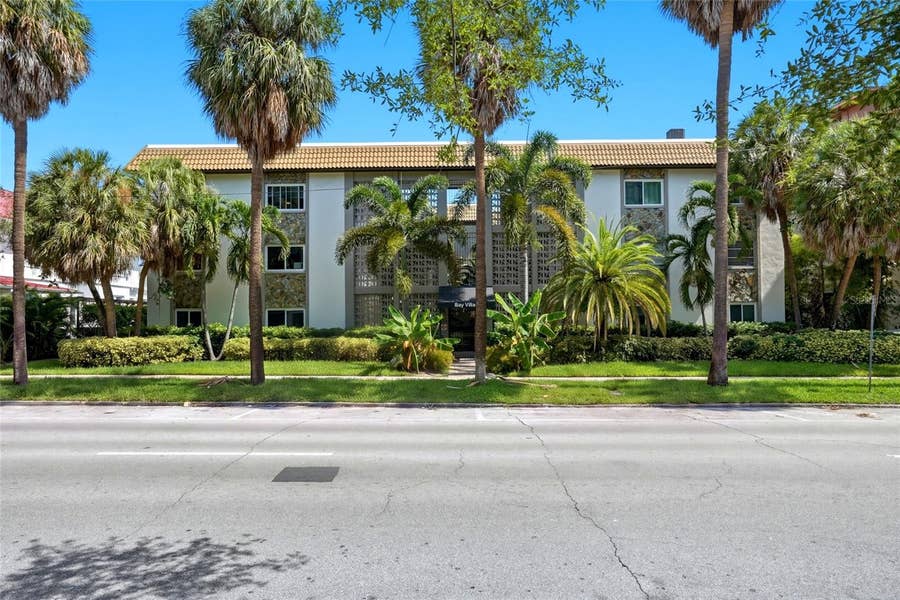 Property photo for 125 5TH AVENUE NE, #210, St Petersburg, FL