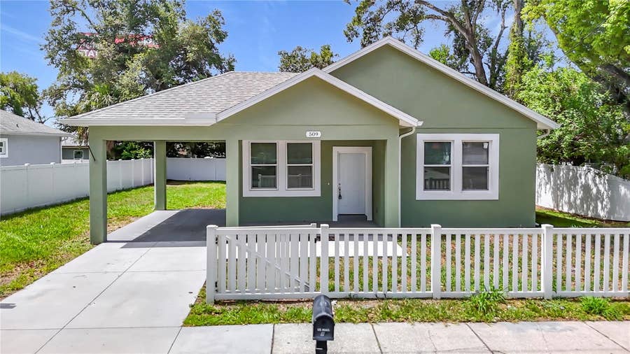 Property photo for 509 E LAKE AVENUE, Tampa, FL